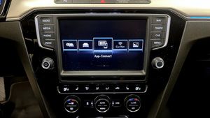 Volkswagen Passat bild 9