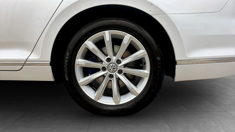 Volkswagen Passat bild 5
