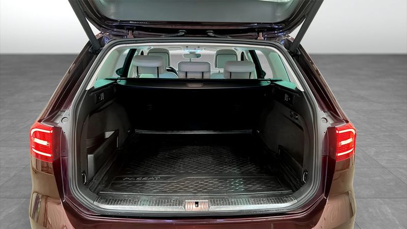 Volkswagen Passat bild 12