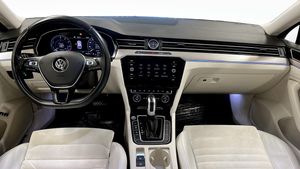 Volkswagen Passat bild 10