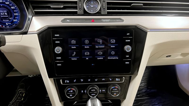 Volkswagen Passat bild 9