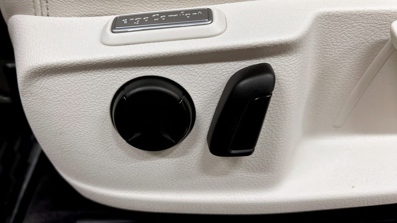 Volkswagen Passat bild 24