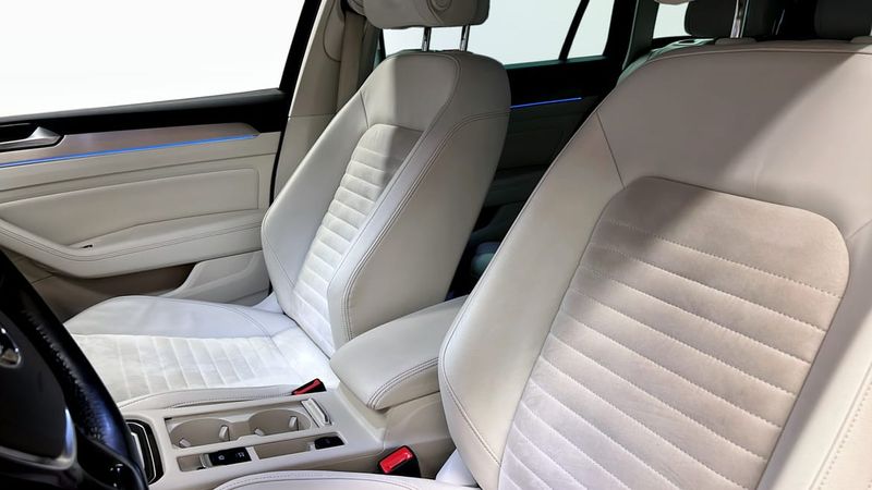 Volkswagen Passat bild 8