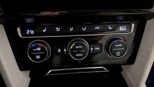 Volkswagen Passat bild 25