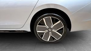 Volkswagen Passat bild 6
