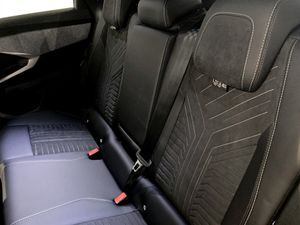 Peugeot e-3008 bild 6