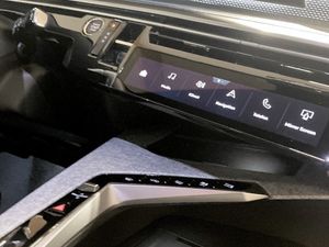 Peugeot e-3008 bild 8