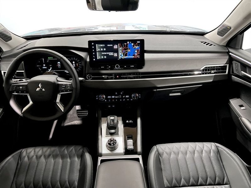 Mitsubishi Outlander bild 3