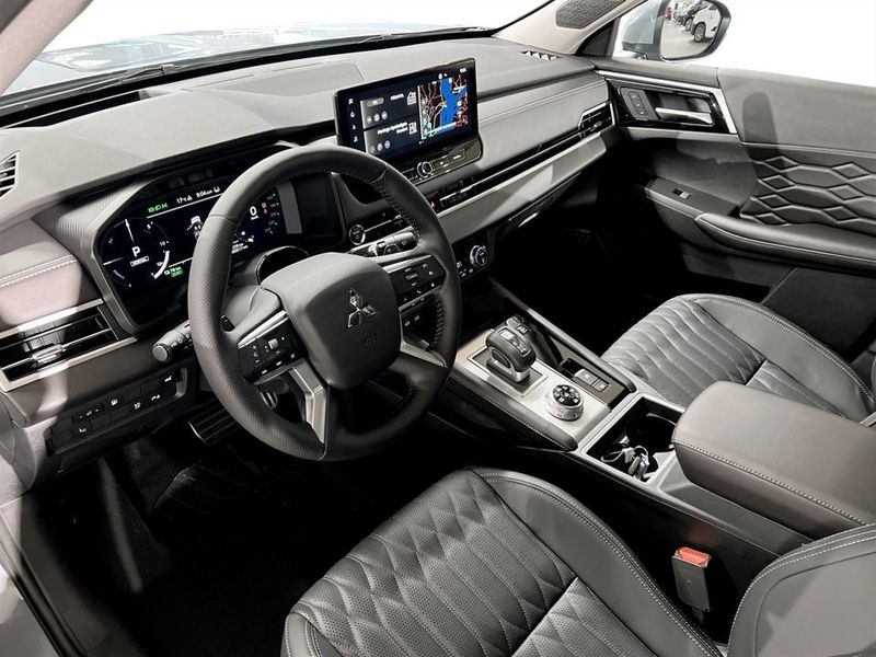 Mitsubishi Outlander bild 5