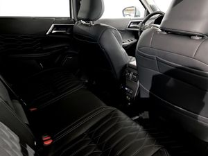 Mitsubishi Outlander bild 7