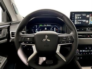 Mitsubishi Outlander bild 10