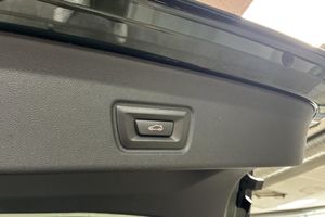 BMW i4 bild 20