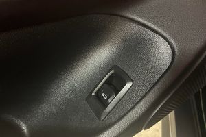 BMW i4 bild 24