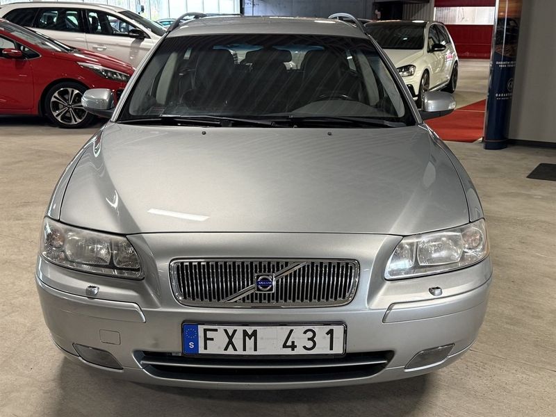 Volvo V70 bild 2