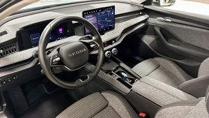 Skoda Superb bild 7