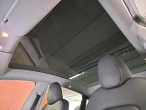 Tesla Model Y bild 14