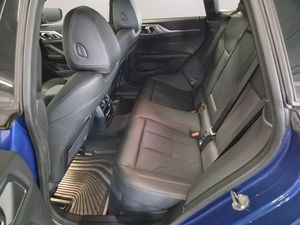 BMW i4 bild 14
