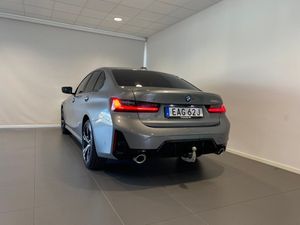 BMW 330 bild 10