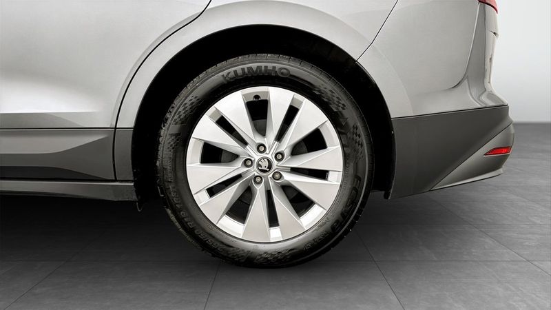 Skoda Enyaq bild 6