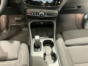 Volvo EX40 bild 14
