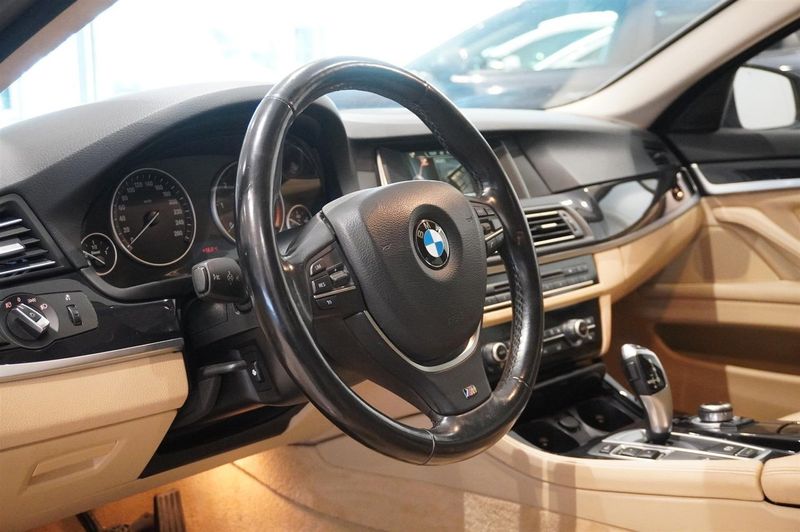 BMW 520 bild 2
