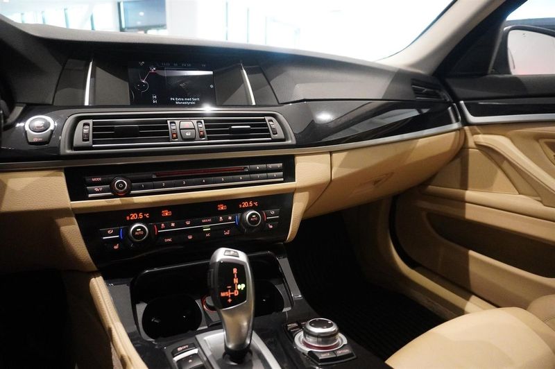 BMW 520 bild 8