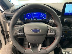 Ford Kuga bild 13