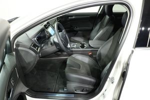 Ford Mondeo bild 8