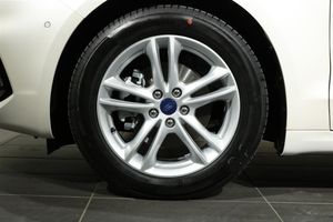 Ford Mondeo bild 18
