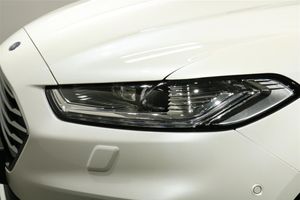 Ford Mondeo bild 17