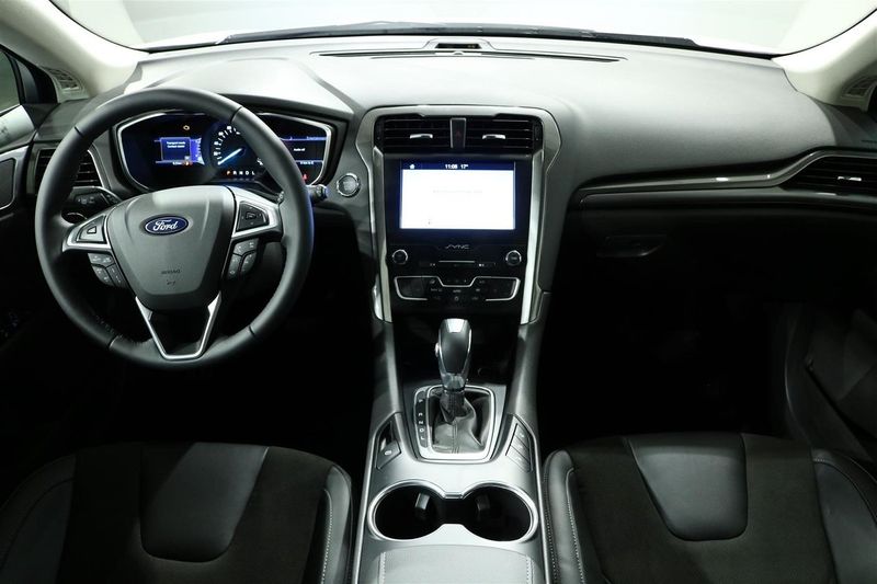 Ford Mondeo bild 11