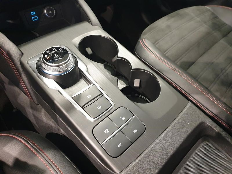Ford Kuga bild 13