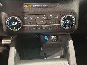 Ford Kuga bild 12