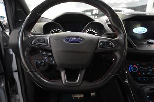 Ford Kuga bild 11