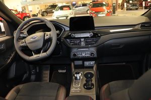 Ford Kuga bild 4