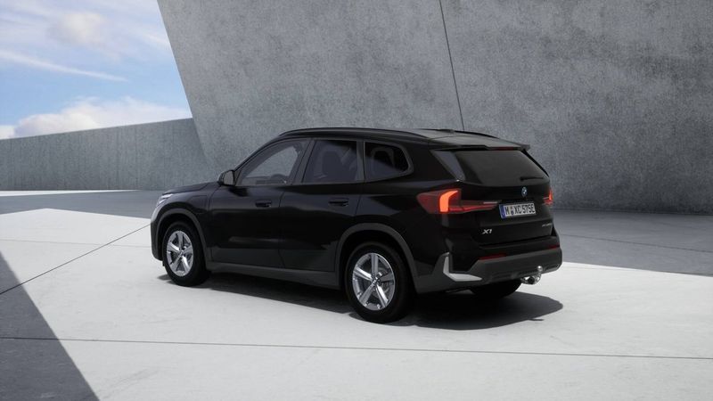 BMW iX1 bild 10