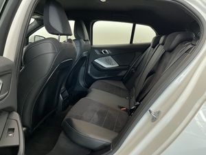 BMW 120 bild 11