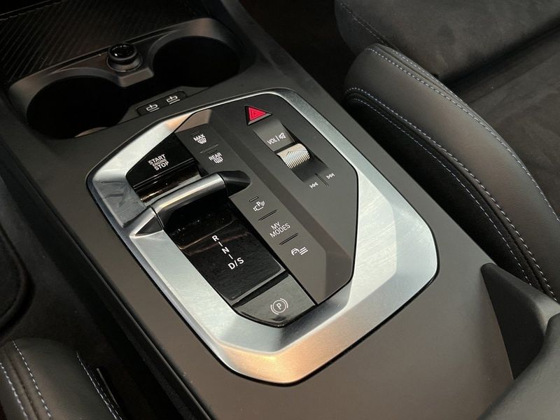 BMW 120 bild 8