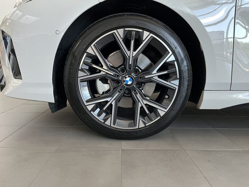 BMW 120 bild 4