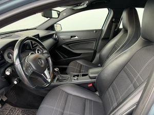 Mercedes A180 bild 2