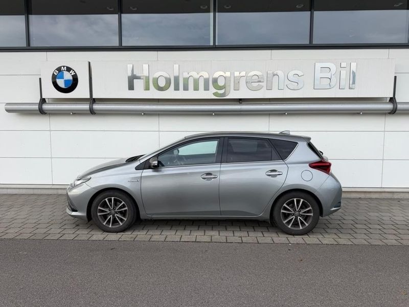 Toyota Auris bild 3
