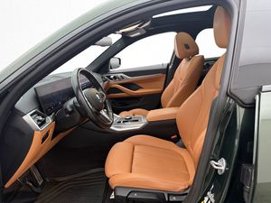 BMW i4 bild 13