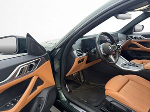 BMW i4 bild 12