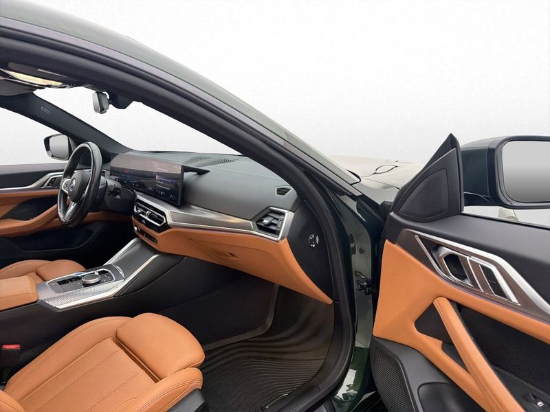 BMW i4 bild 30