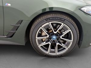BMW i4 bild 38