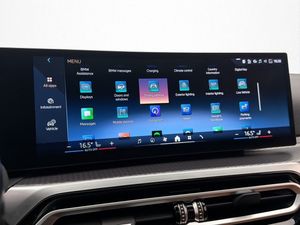 BMW i4 bild 26
