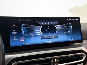 BMW i4 bild 28