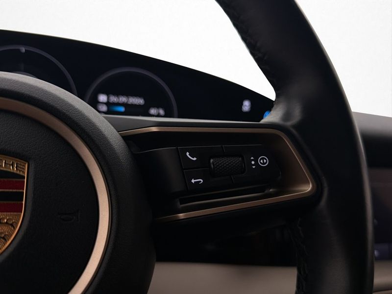 Porsche Taycan bild 20