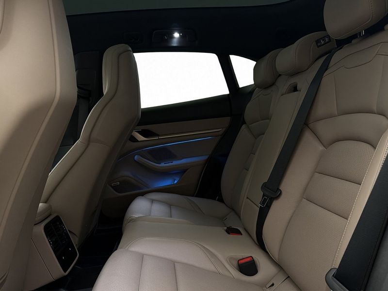 Porsche Taycan bild 31