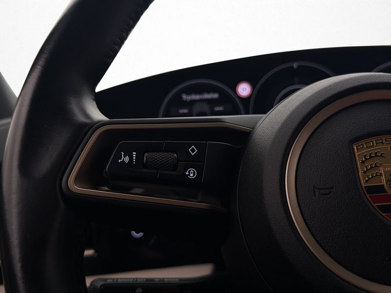 Porsche Taycan bild 19